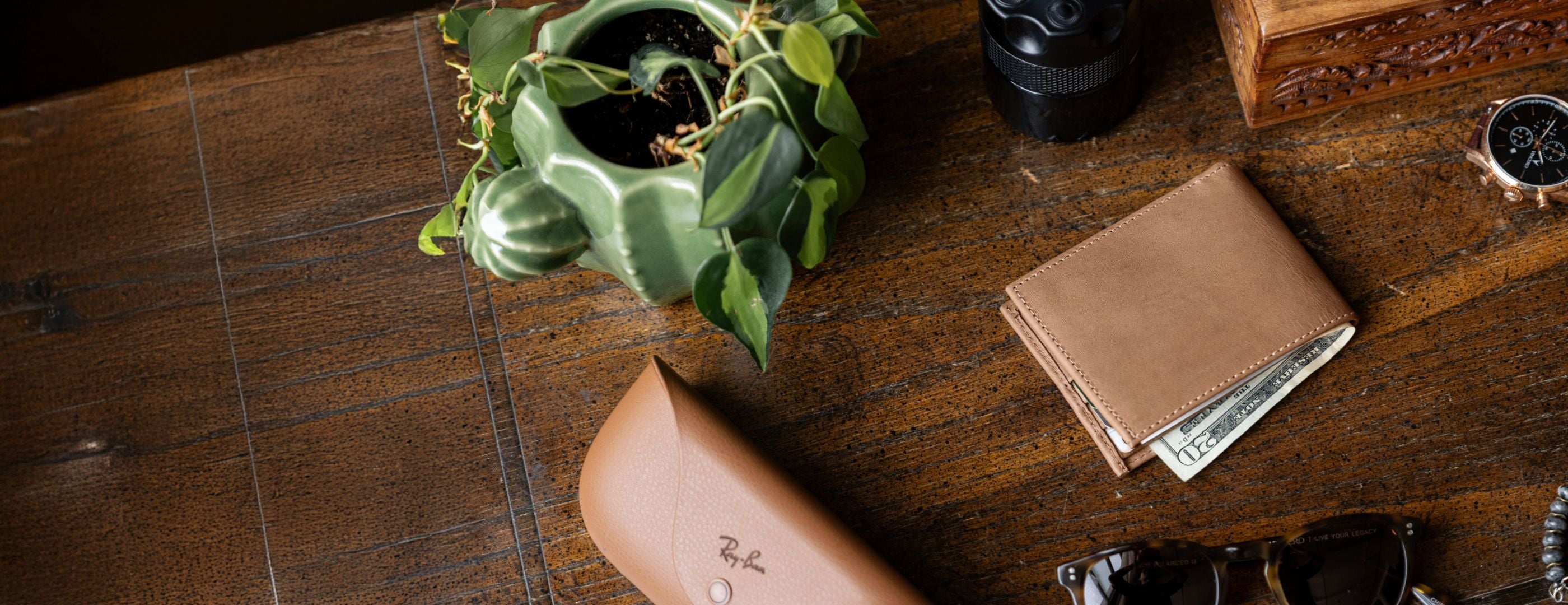 Die Bifold Wallet