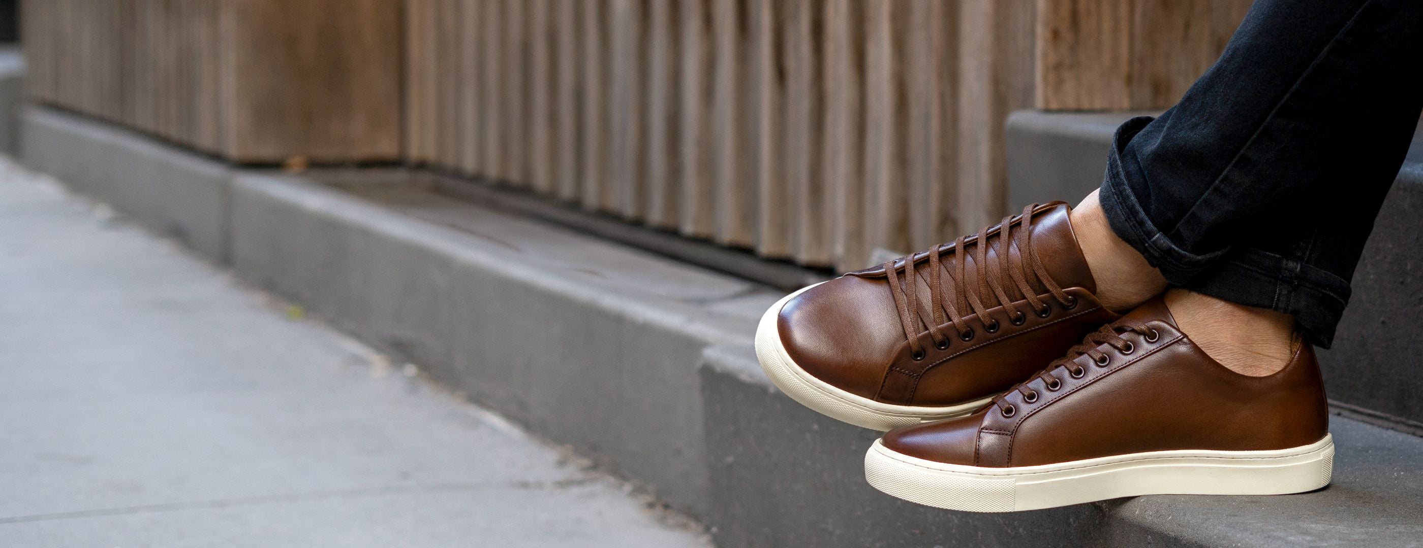 Premier Low-Top