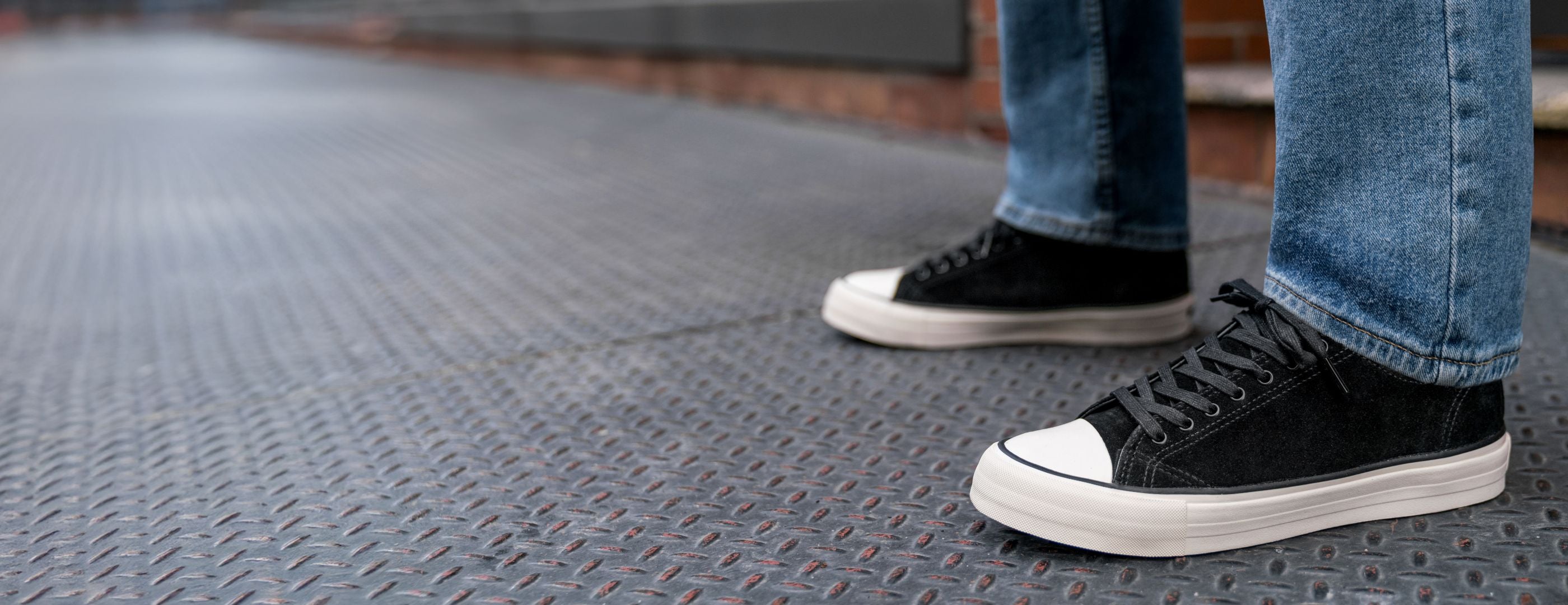 The Retro Low Top