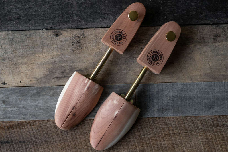 Cobbler's Choice Schuhspanner aus Zedernholz