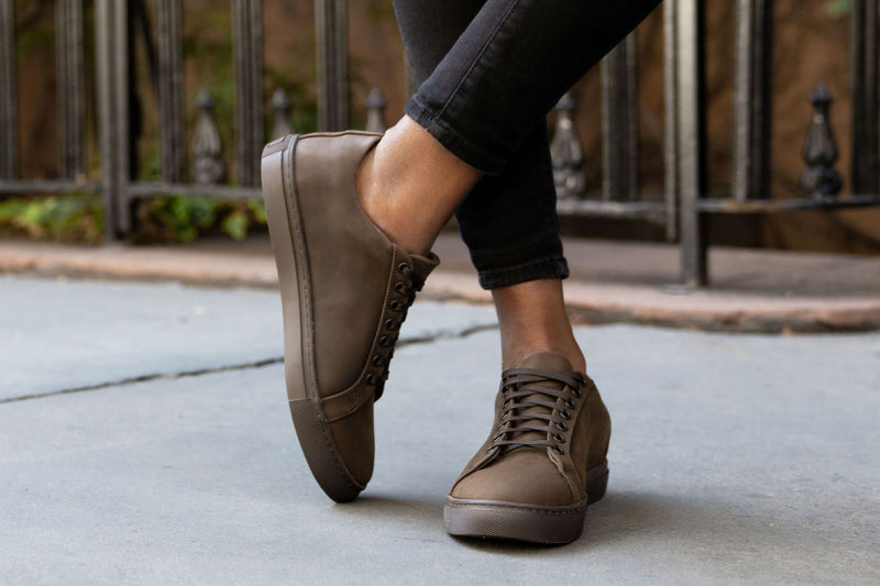 Premier Low Top